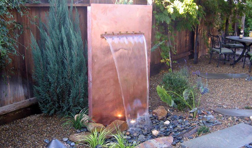 copper water wall